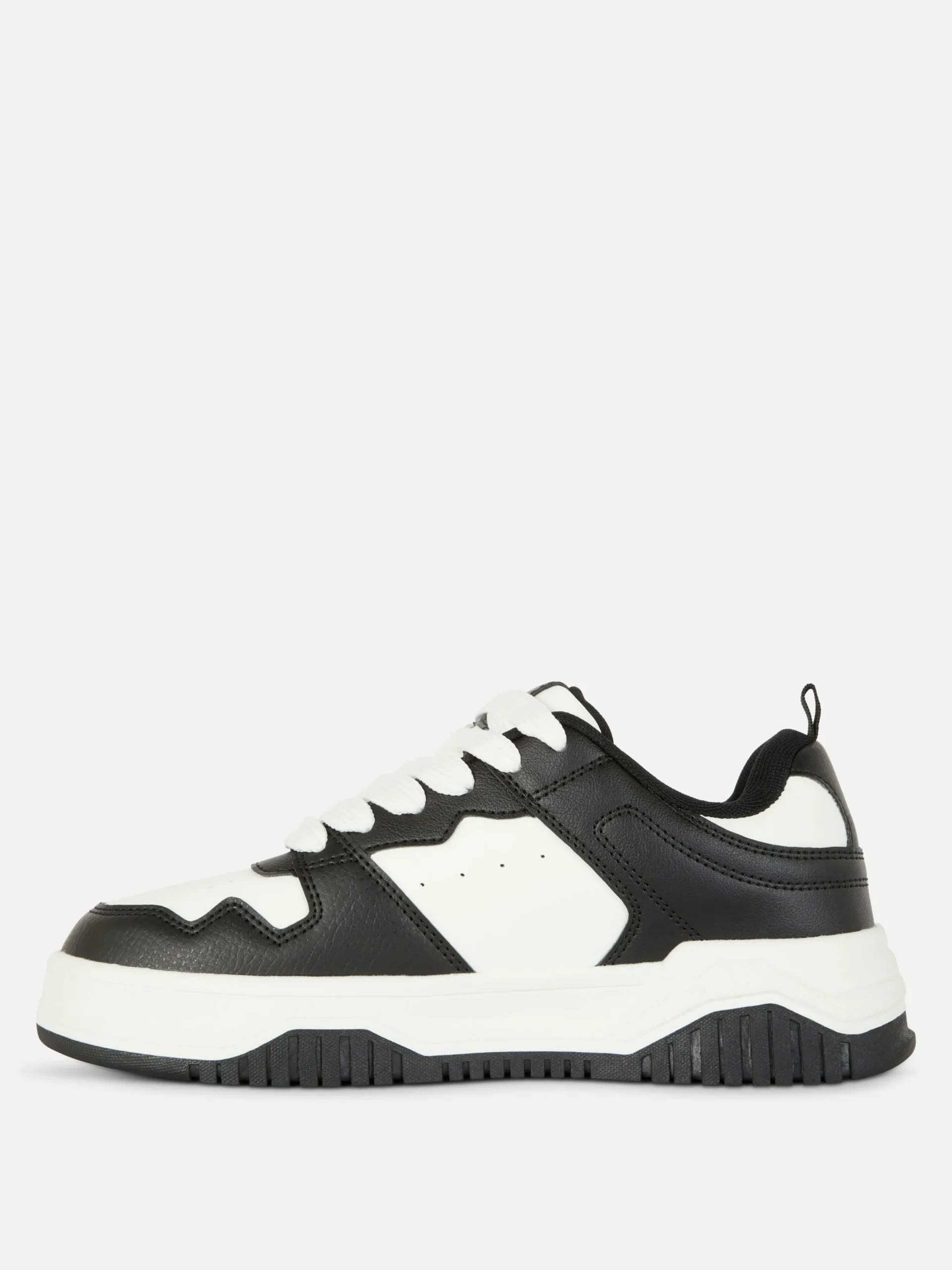 Vetersneakers Met Contrasterende Inzetstukken
